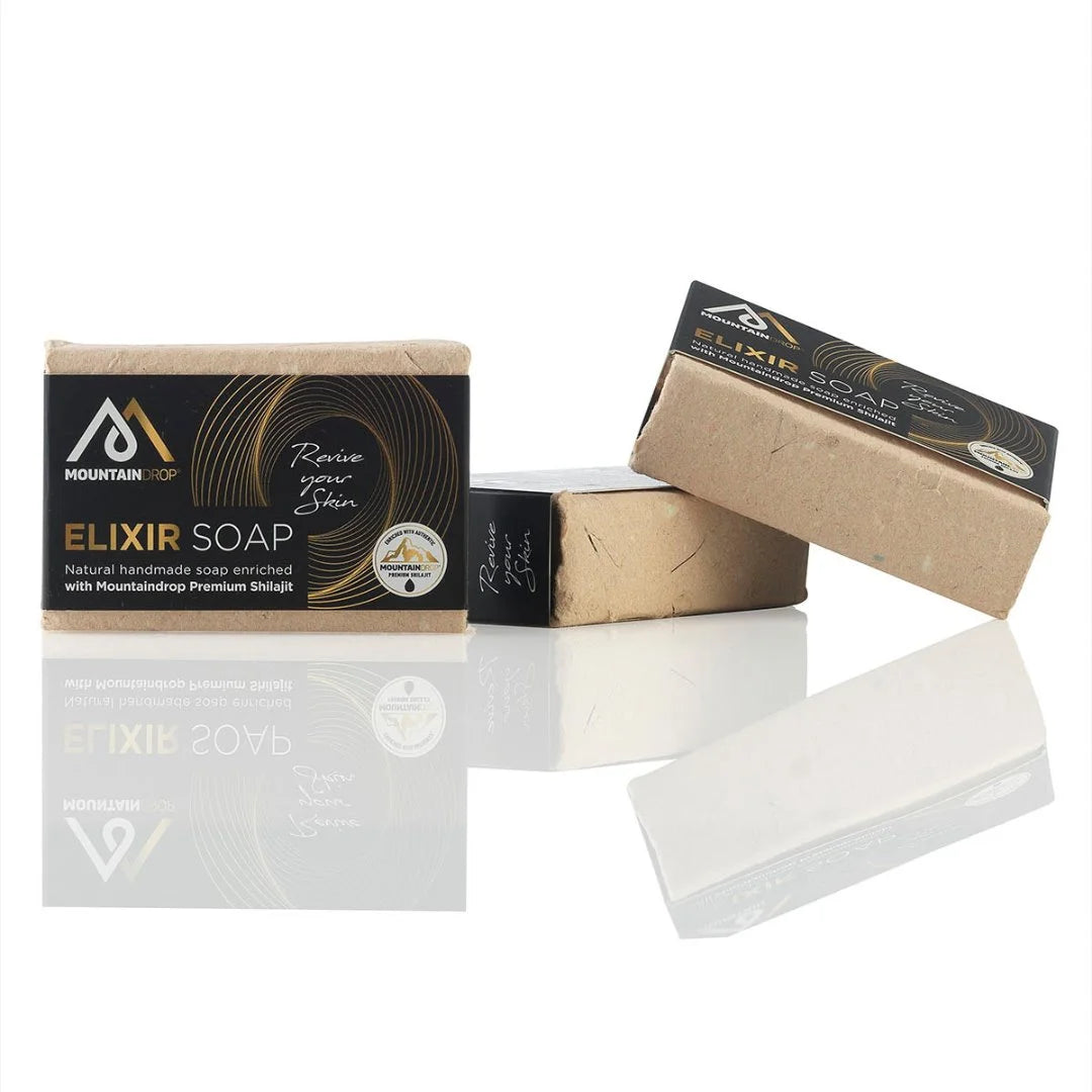 Mountaindrop Elixir Saippua ja pakkaus esillä – käsintehty saippua yrteillä ja shilajitilla, ilman kemikaaleja